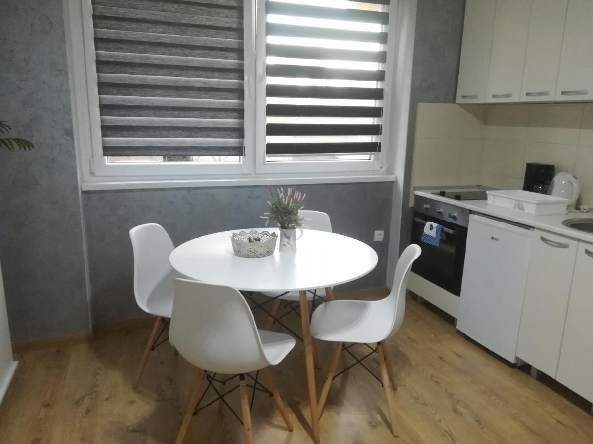 Apartment Marija Сремська Митровиця Екстер'єр фото